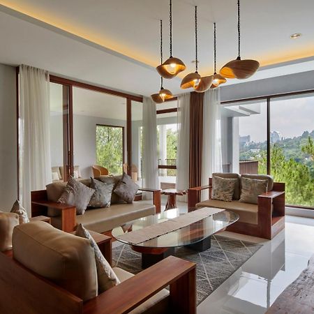 Anindya Hill View Villa 7 Bedrooms With A Private Swimming Pool Bandung Luaran gambar